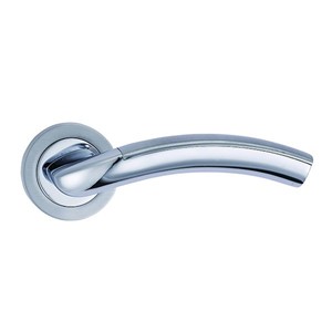 FORTESSA MILAN SAT/POL CHROME LEVER ON ROSE HANDLES