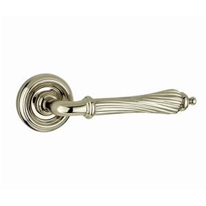 PARISIAN - GISELLE DESIGN LEVER ON ROSE POLISHED NICKEL