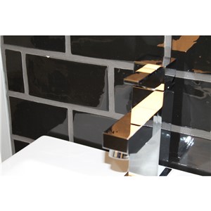 T1258495a